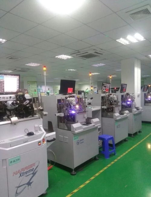 走進深圳某電子廠無塵車間,見識了所謂的規?；瘶藴驶a