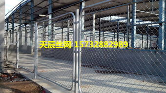 工廠隔離柵廠家現(xiàn)貨銷售 優(yōu)質(zhì)金屬制品的選擇與優(yōu)勢